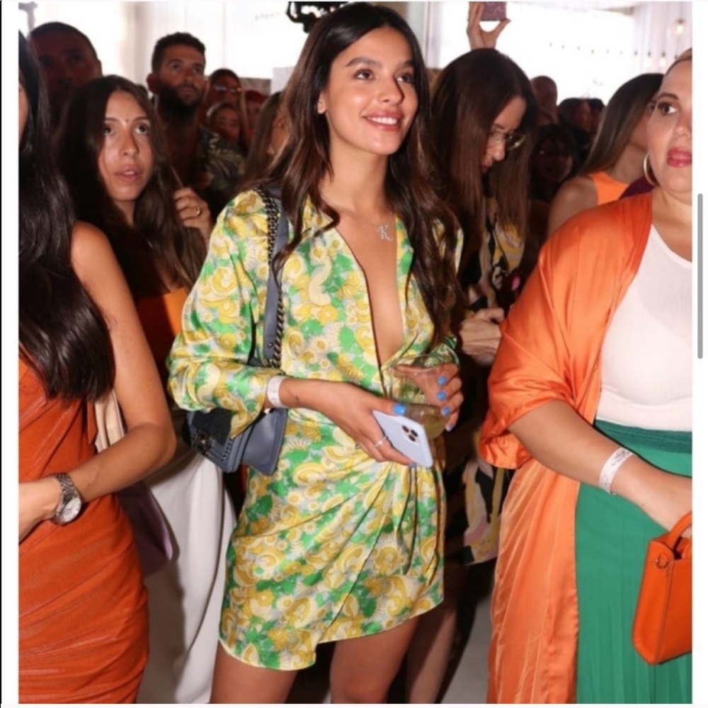 Zara printed dress with headband blogger fav - Picture 7 of 12